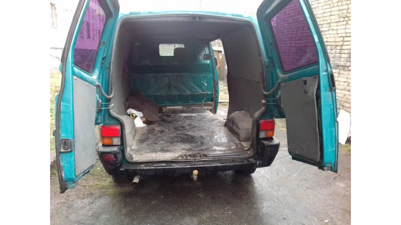 Volkswagen Transporter 1995 - 5