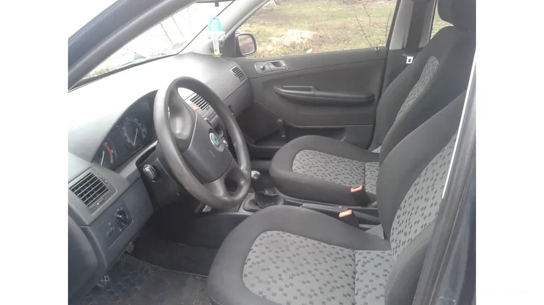 Skoda Fabia 2004 - 3