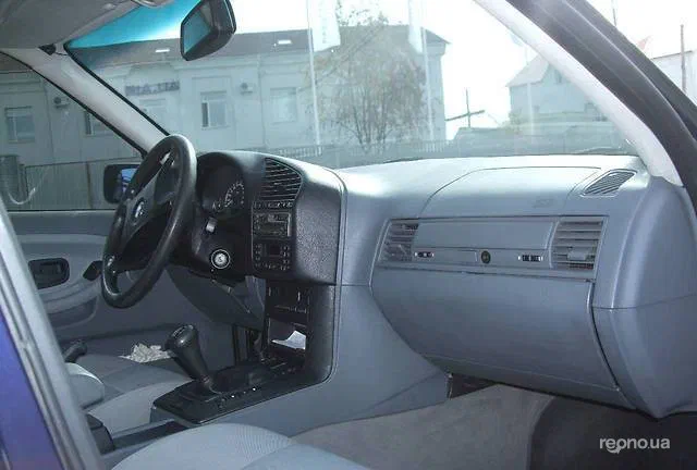 BMW 3 серія 1997 - 6