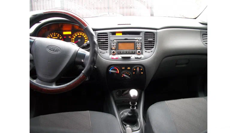 Kia Rio 2008 - 8