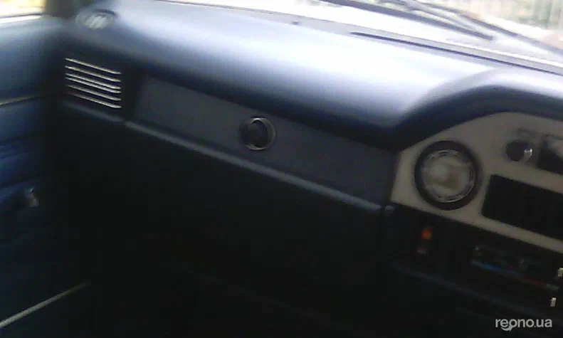 Toyota Carina 1978 - 6