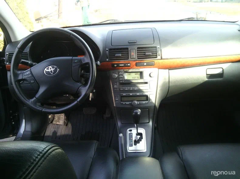Toyota Avensis 2008 - 5