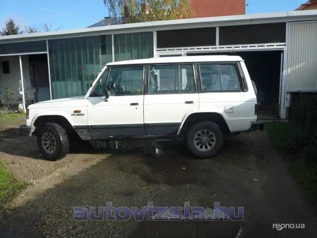 Mitsubishi Pajero 1987