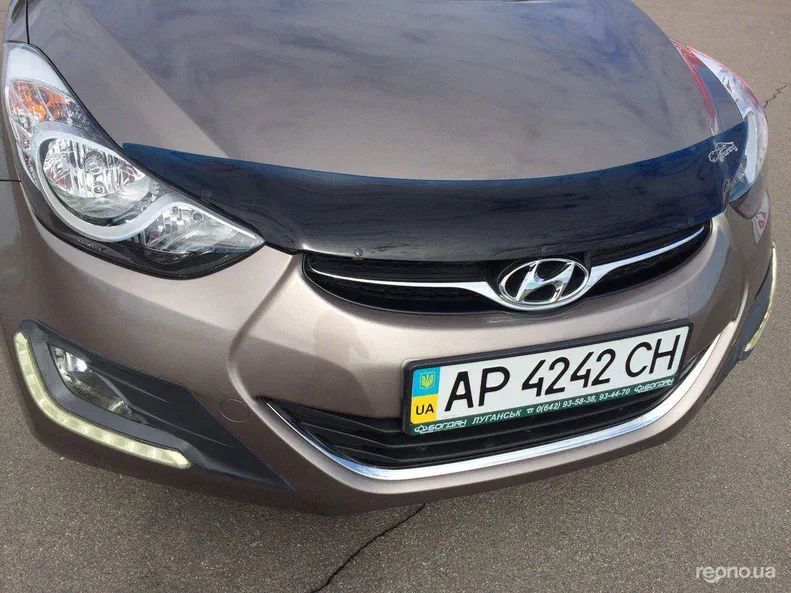 Hyundai Elantra 2012 - 9