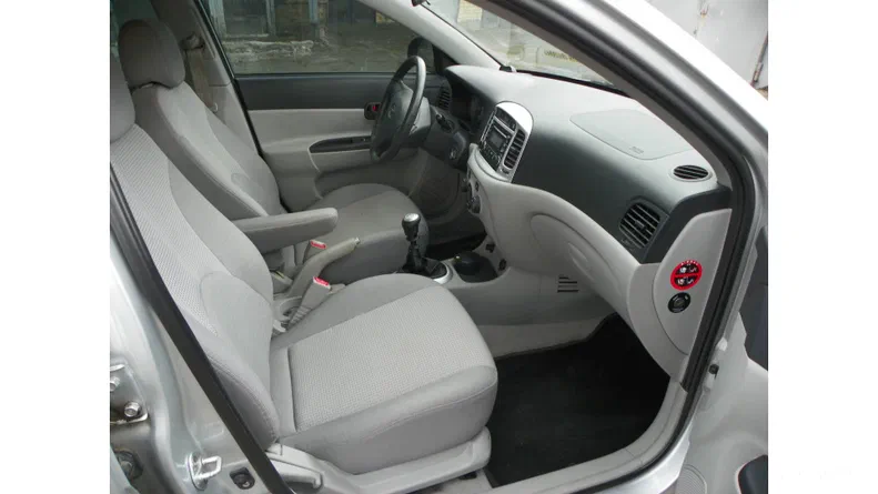 Hyundai Accent 2008 - 7