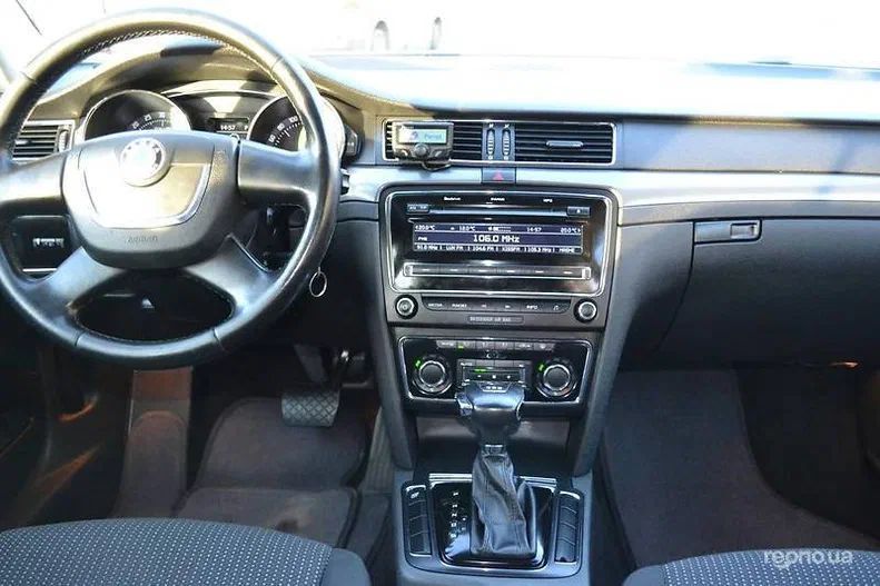 Skoda Superb 2009 - 18