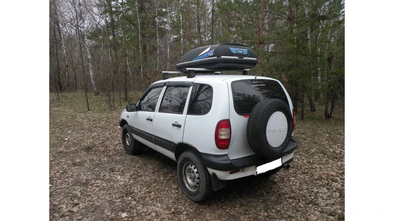 Chevrolet Niva 2004