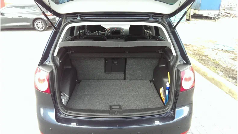 Volkswagen Golf 2010 - 6