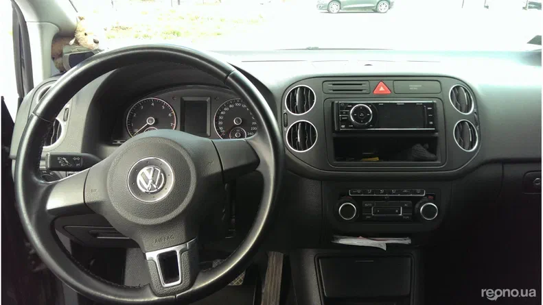 Volkswagen Golf 2010 - 10