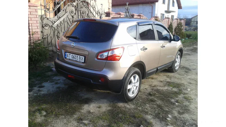 Nissan Qashqai 2012