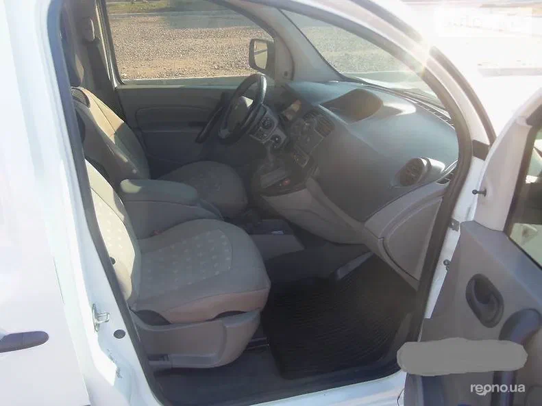 Renault Kangoo 2010 - 15