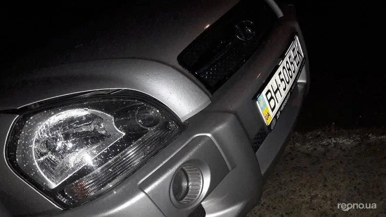 Hyundai Tucson 2004 - 4
