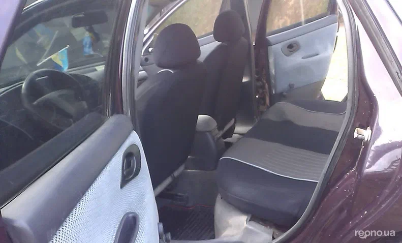 Ford Mondeo 1995 - 7