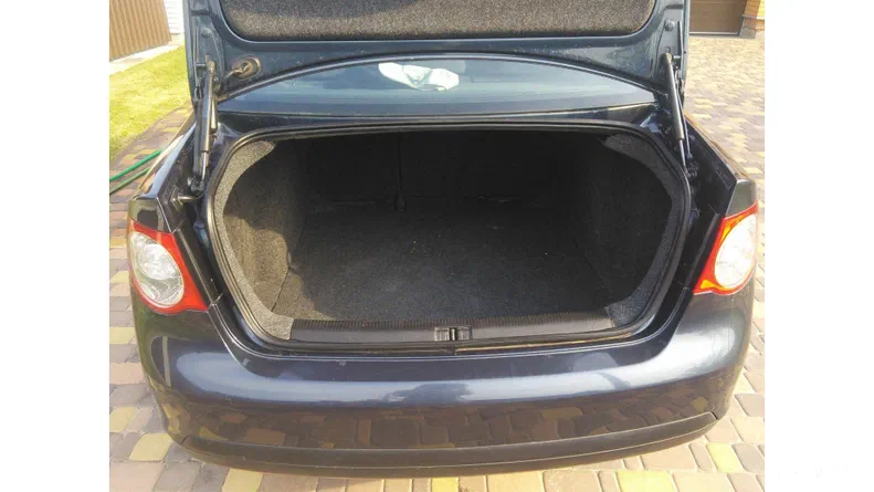 Volkswagen Jetta 2007 - 13