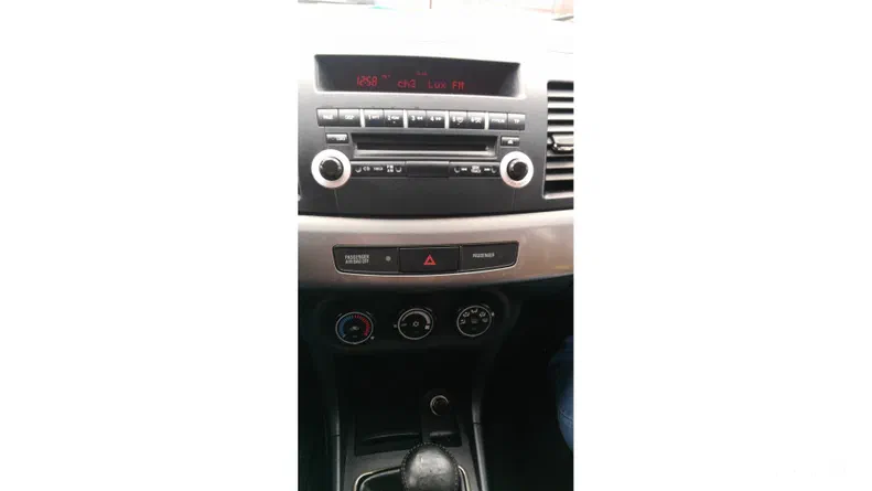 Mitsubishi Lancer 2011 - 12