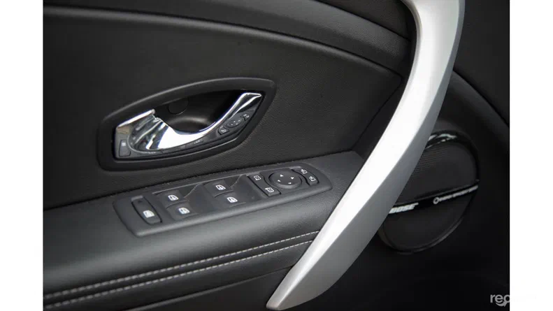 Renault Megane 2012 - 9