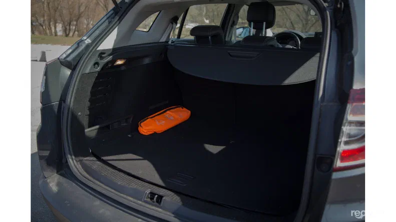 Renault Megane 2012 - 19