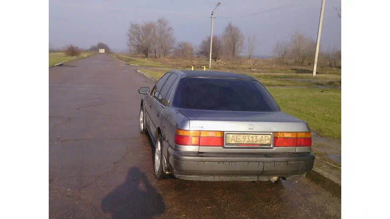 Honda Accord 1990 - 7