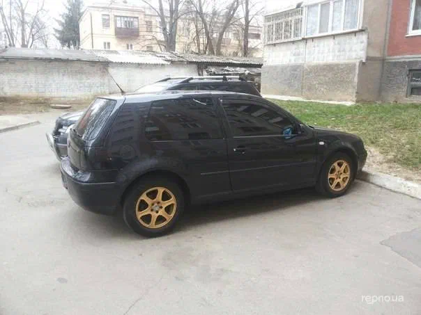 Volkswagen Golf 2001 - 16