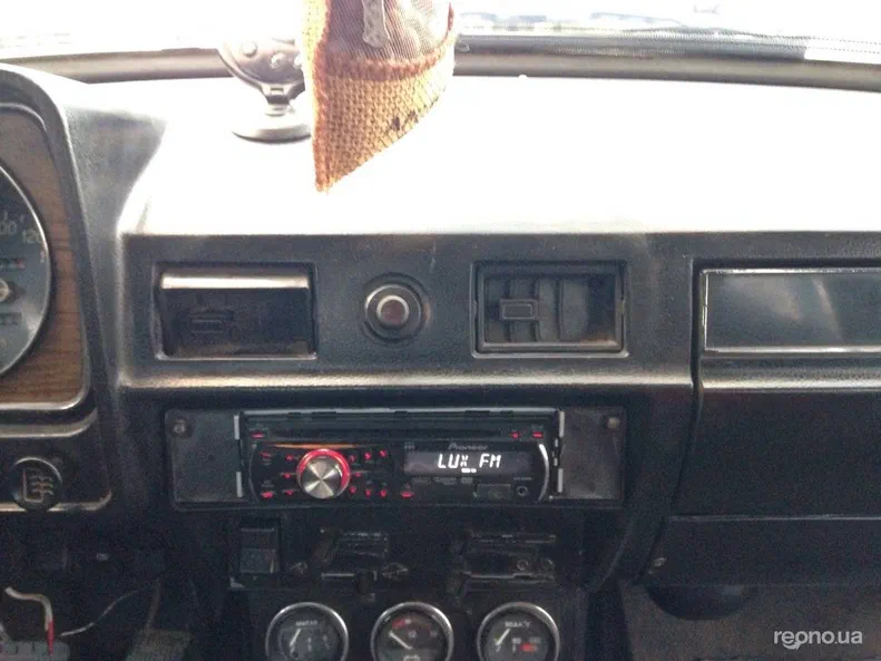 ГАЗ 24 «Волга» 1987 - 5