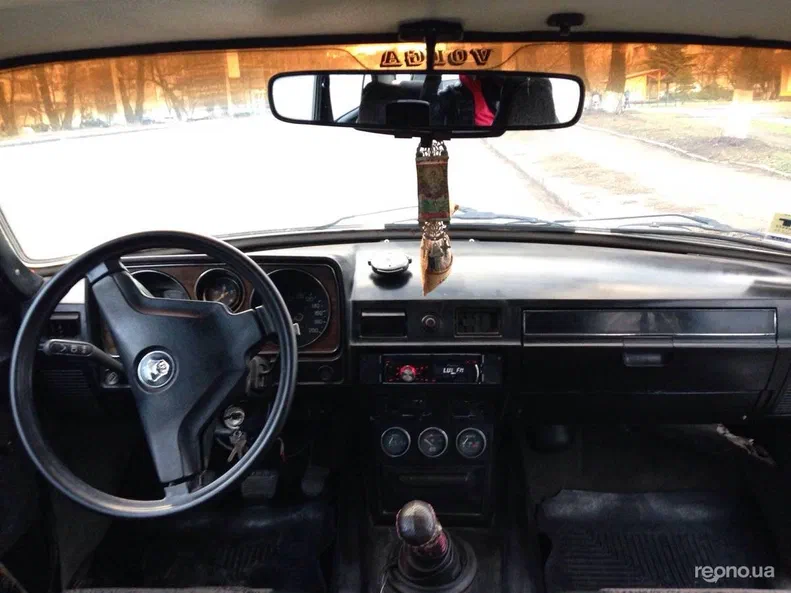 ГАЗ 24 «Волга» 1987 - 15