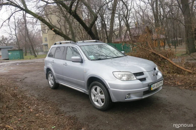Mitsubishi Outlander 2008