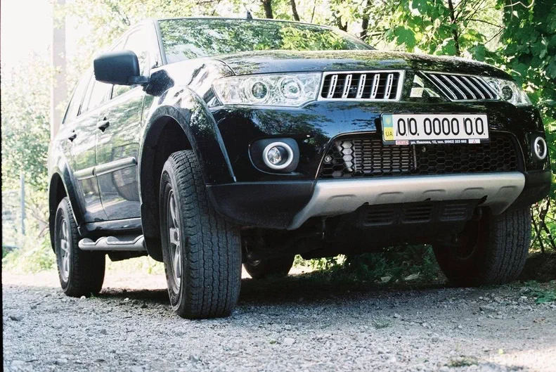 Mitsubishi Pajero Sport 2011 - 0