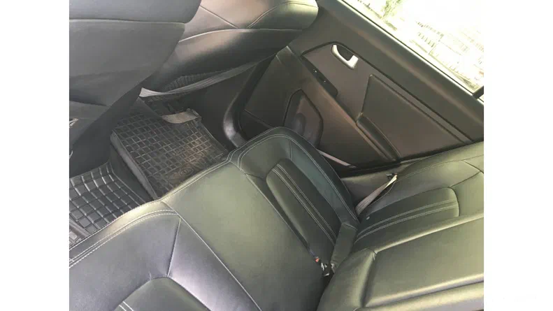 Kia Sportage 2012 - 8