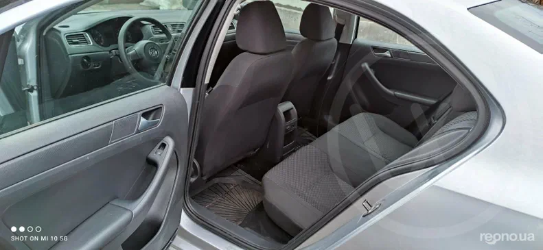 Volkswagen Jetta 2013 - 12