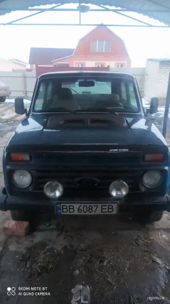 Lada (ВАЗ) Niva 2002