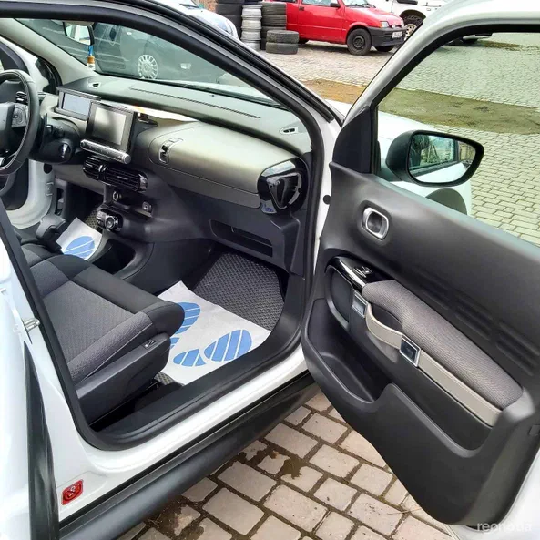 Citroen C4 Cactus 2017 - 22