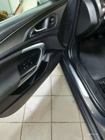 Opel Insignia 2013 - 9