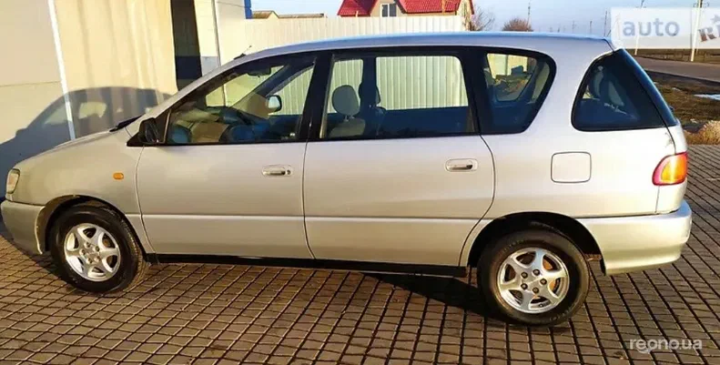 Toyota Picnic 1997