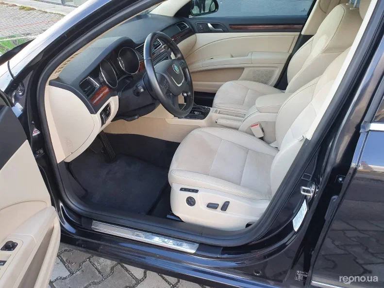 Skoda Superb 2008 - 9