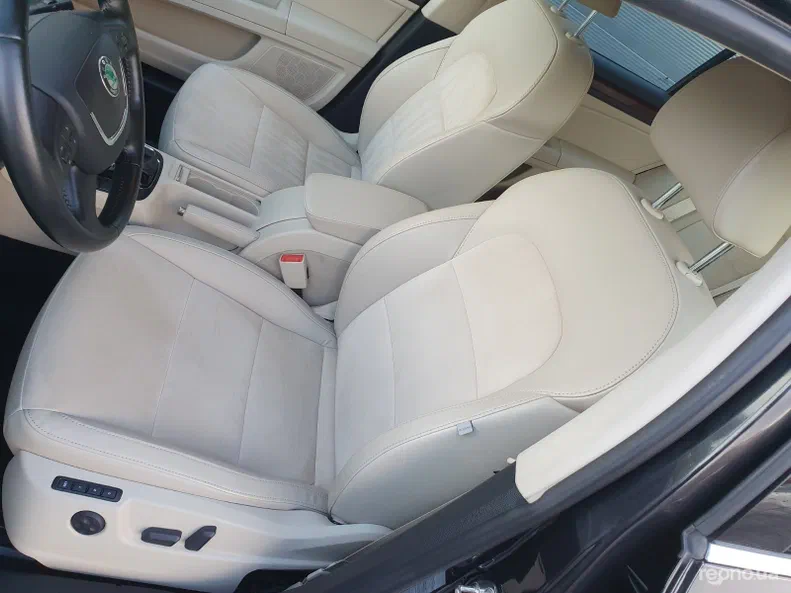 Skoda Superb 2008 - 10