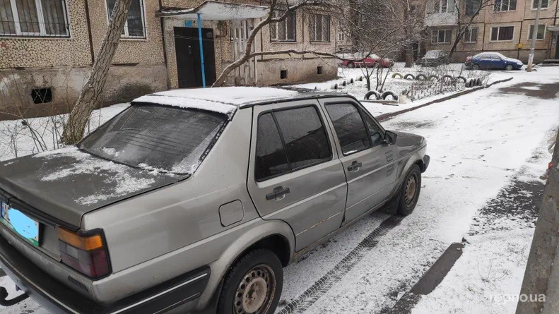 Volkswagen Jetta 1984 - 9