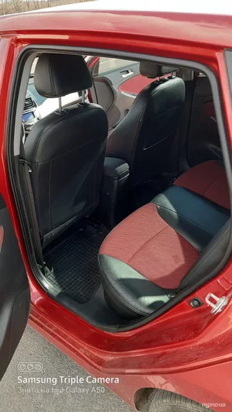 Hyundai Accent 2012 - 5