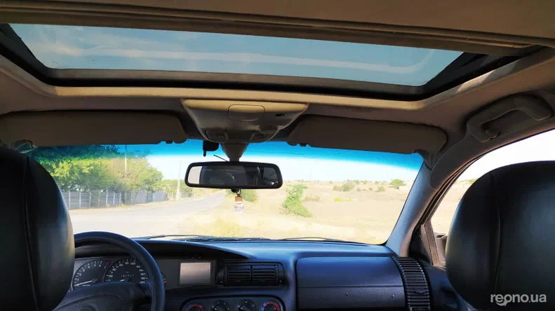 Opel Omega 1995 - 11