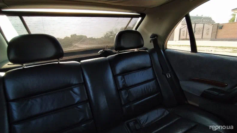 Opel Omega 1995 - 10