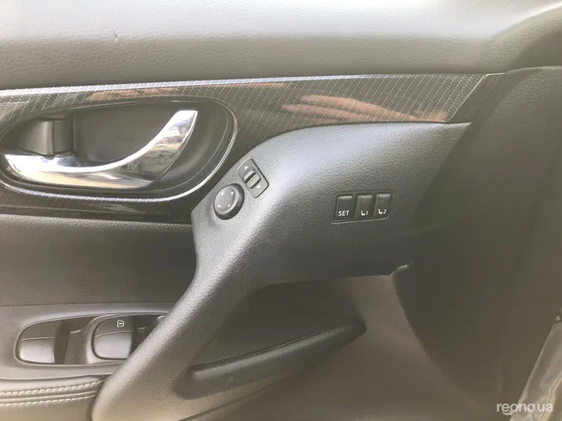 Nissan Rogue 2019 - 13