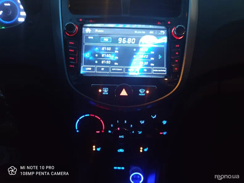 Hyundai Accent 2011 - 14