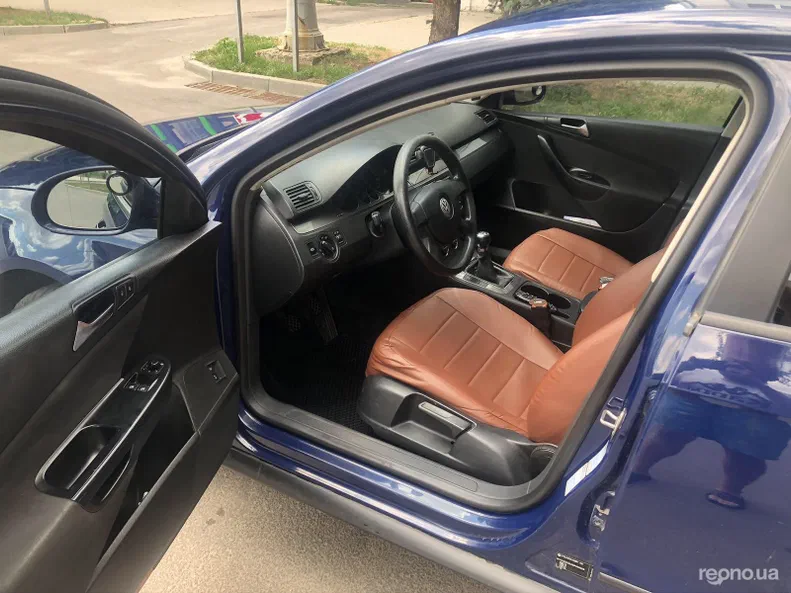 Volkswagen Passat 2008 - 12