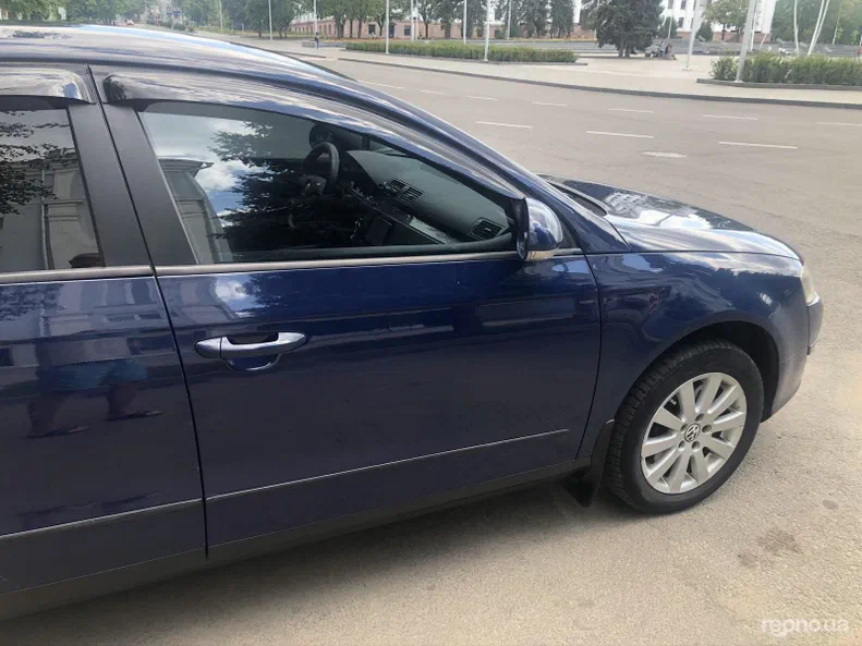 Volkswagen Passat 2008 - 11