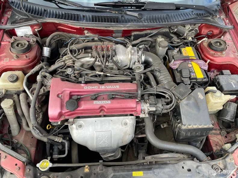 Mazda 323 1996 - 6