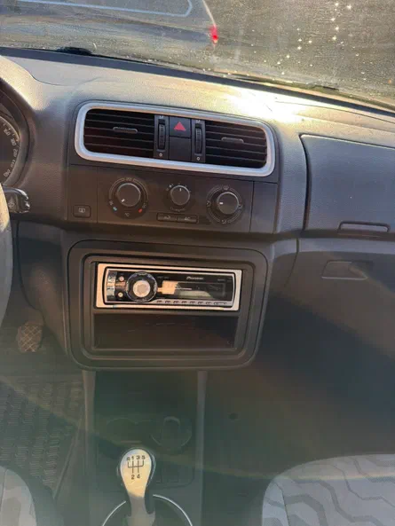 Skoda Fabia 2008 - 9
