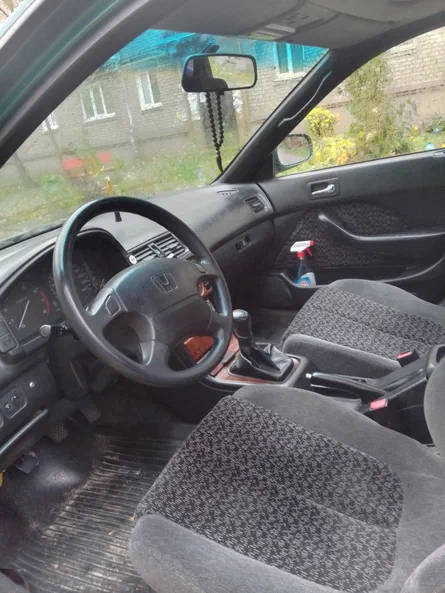 Honda Accord 1995 - 6
