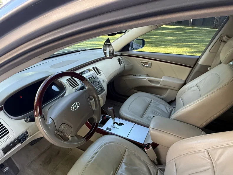 Hyundai Grandeur 2008 - 9