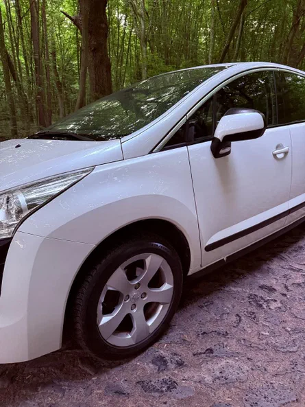Peugeot 3008 2010 - 2