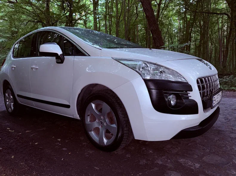Peugeot 3008 2010 - 3