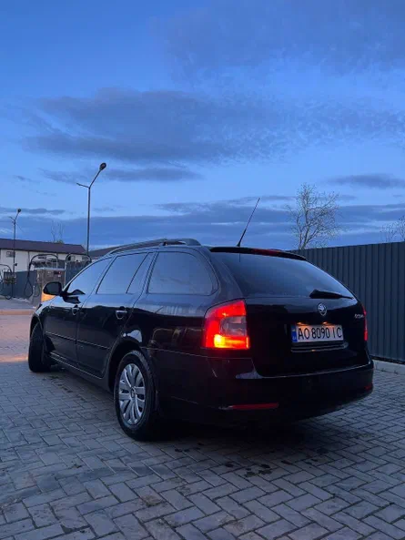 Skoda Octavia 2010 - 5